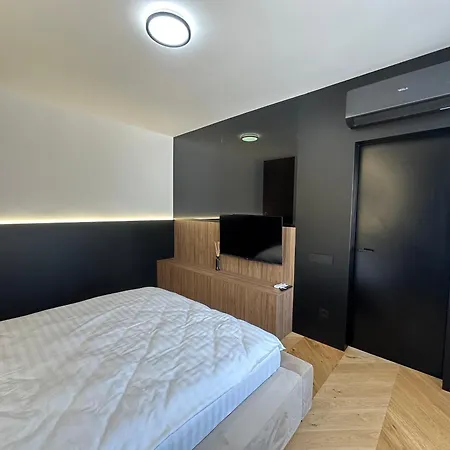 Apartment Jais Home- Moon -rivus Cluj-Napoca